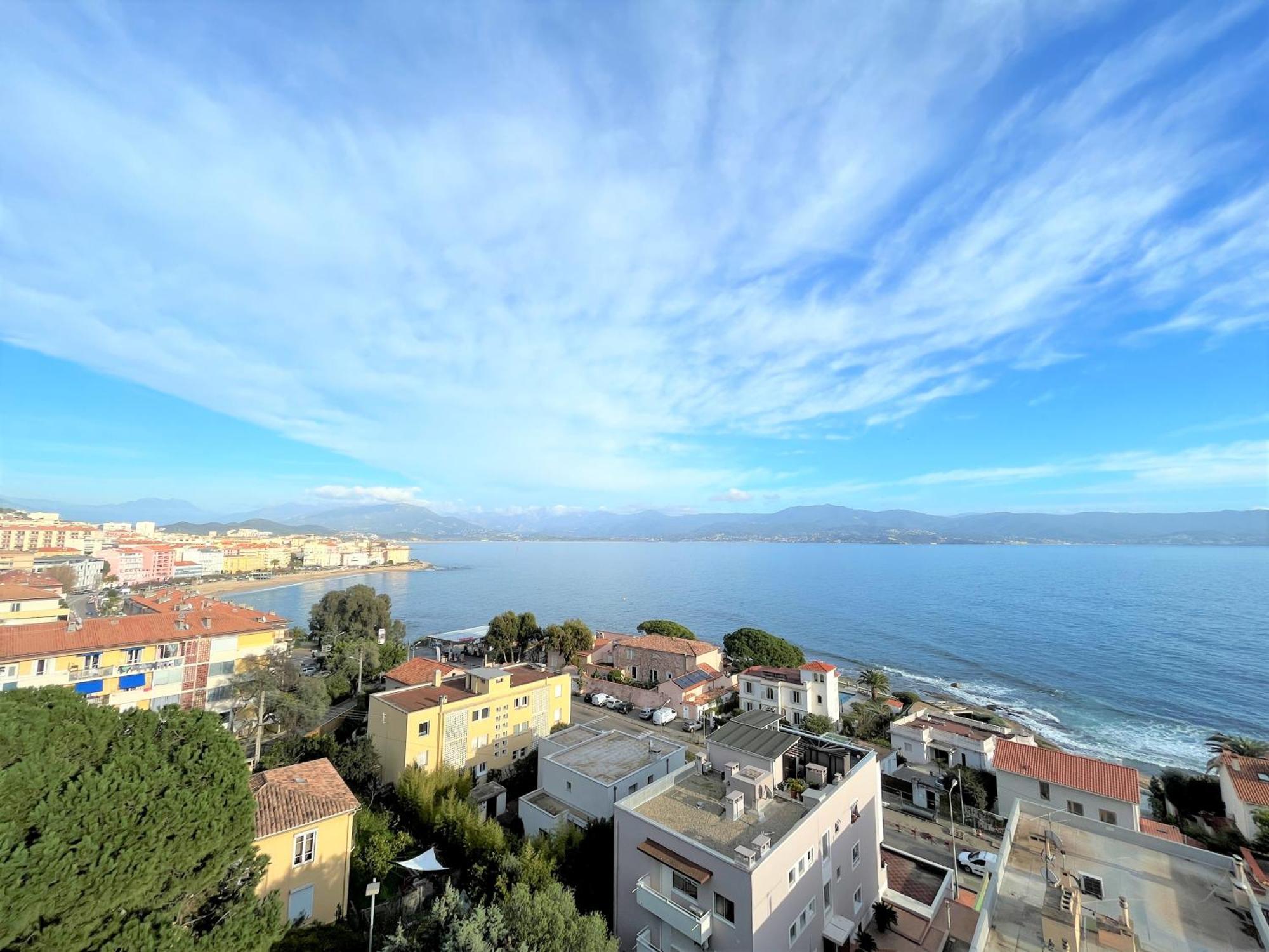 Apartment Vue Carmino Ajaccio *