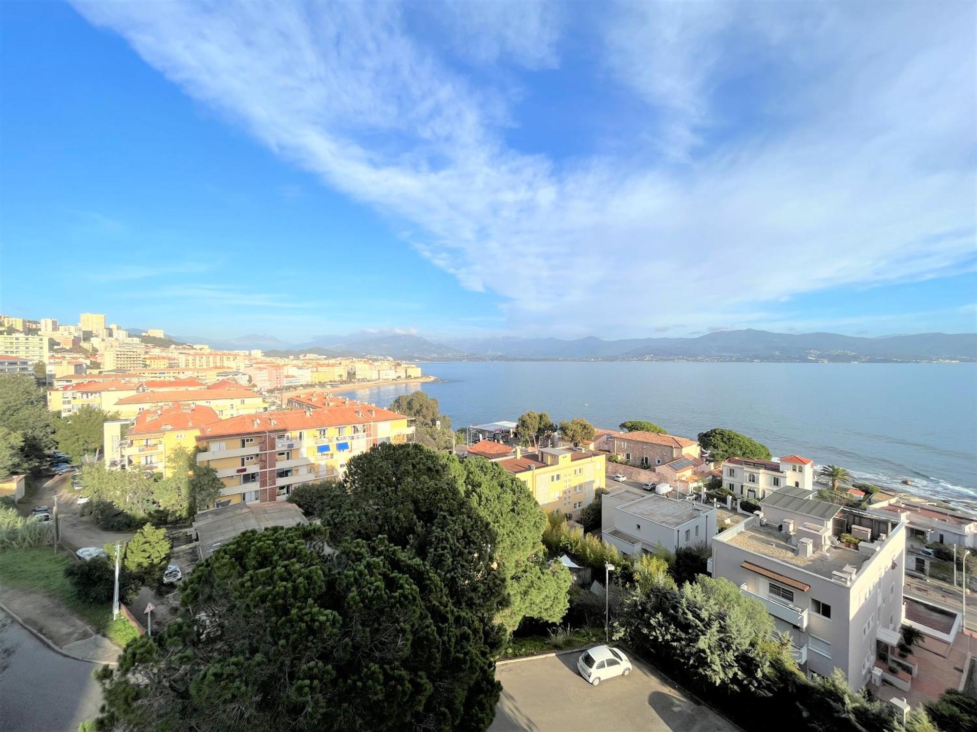 Vue Carmino Ajaccio Apartment Ajaccio (Corsica)